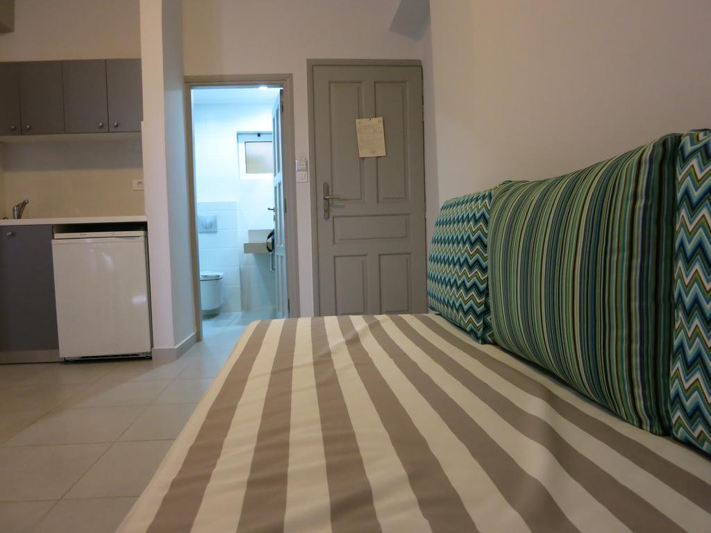 Amaryllis Apart otel Platanés Oda fotoğraf