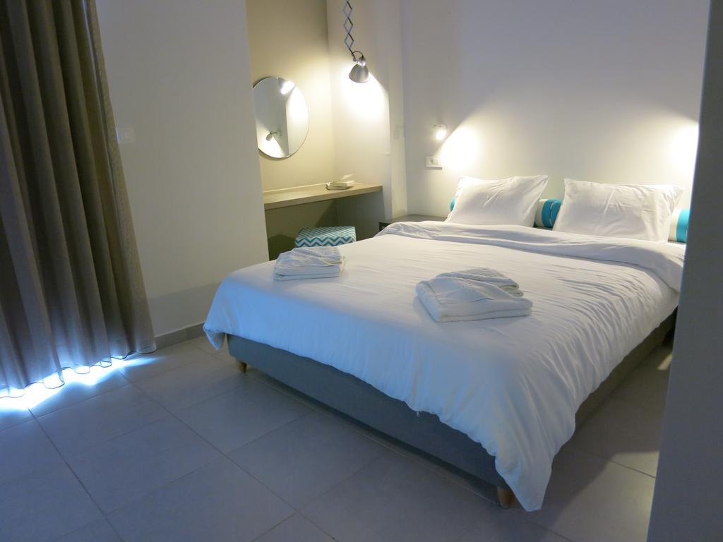 Amaryllis Apart otel Platanés Oda fotoğraf