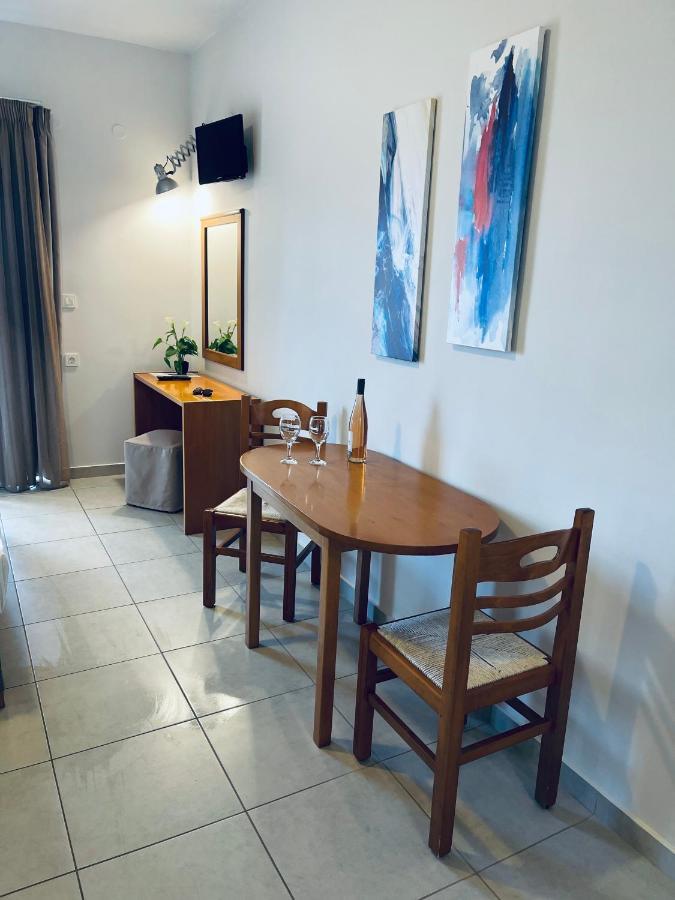Amaryllis Apart otel Platanés Dış mekan fotoğraf