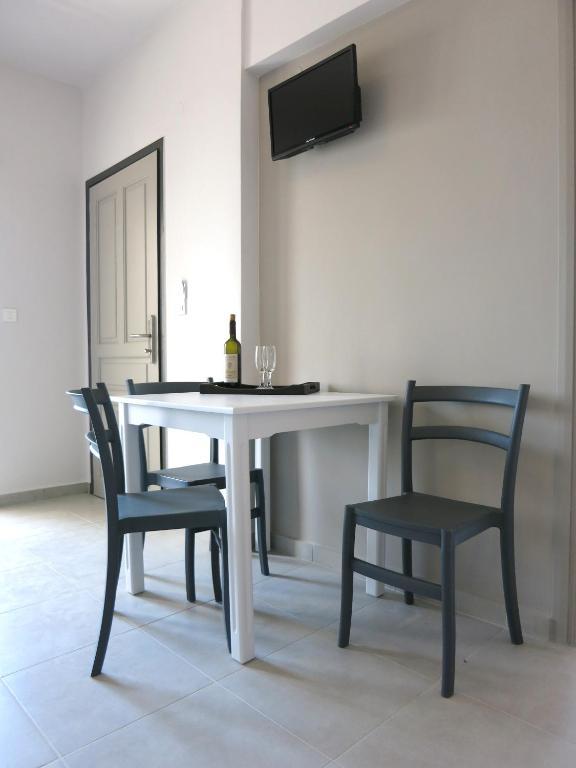 Amaryllis Apart otel Platanés Oda fotoğraf