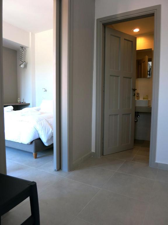Amaryllis Apart otel Platanés Oda fotoğraf