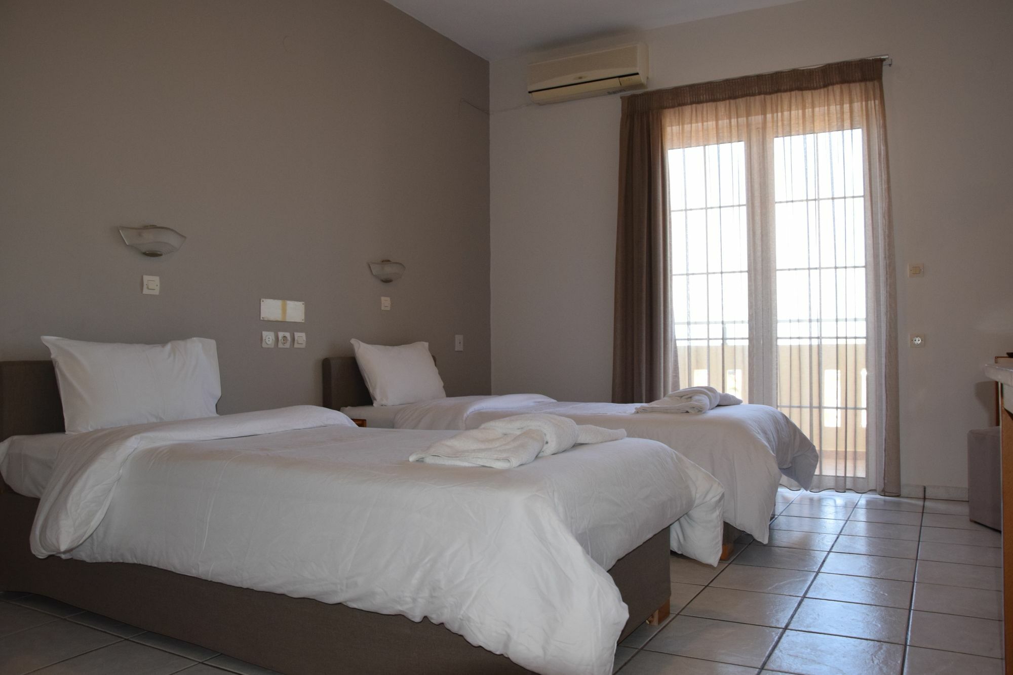 Amaryllis Apart otel Platanés Dış mekan fotoğraf