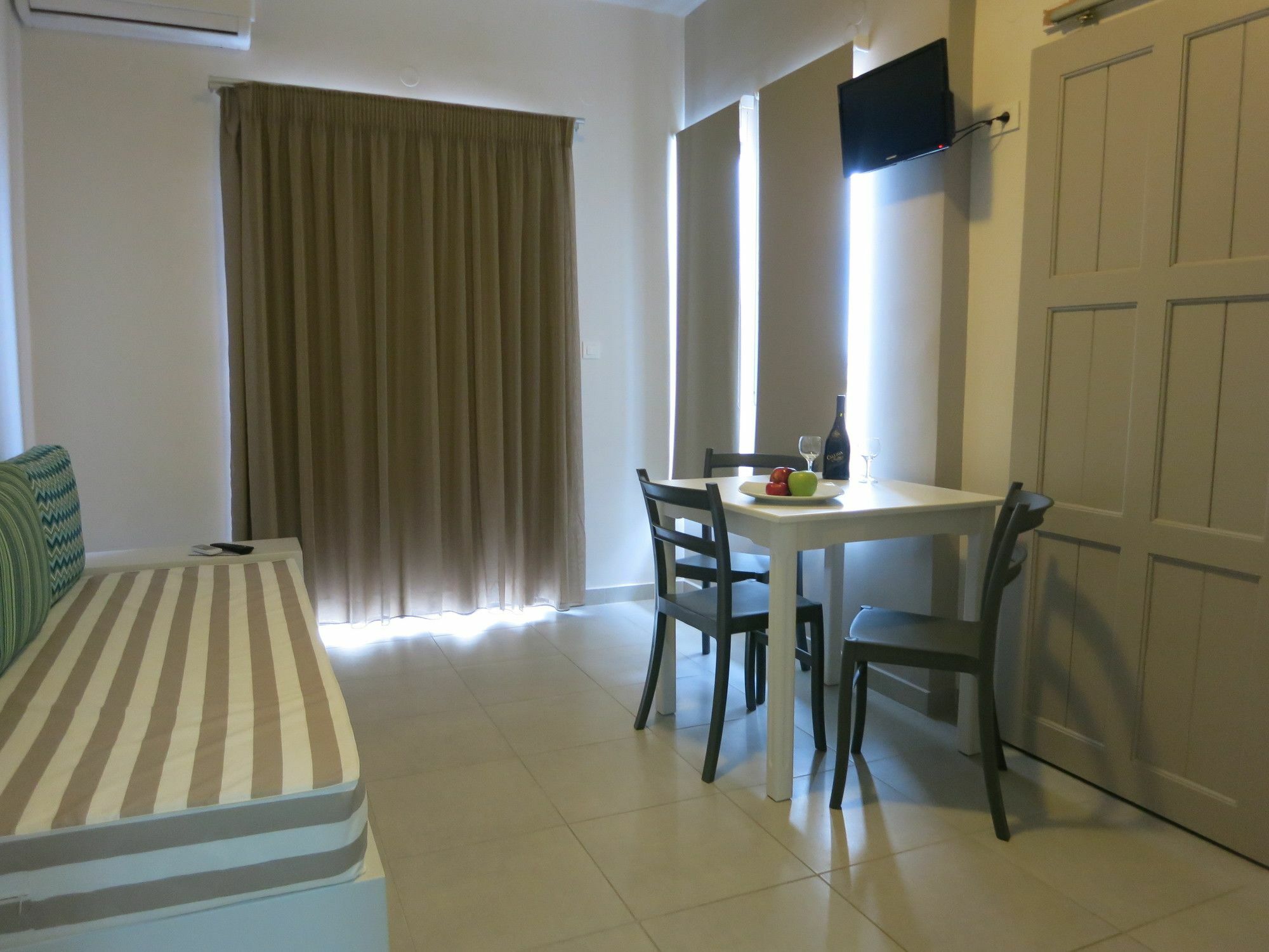 Amaryllis Apart otel Platanés Dış mekan fotoğraf